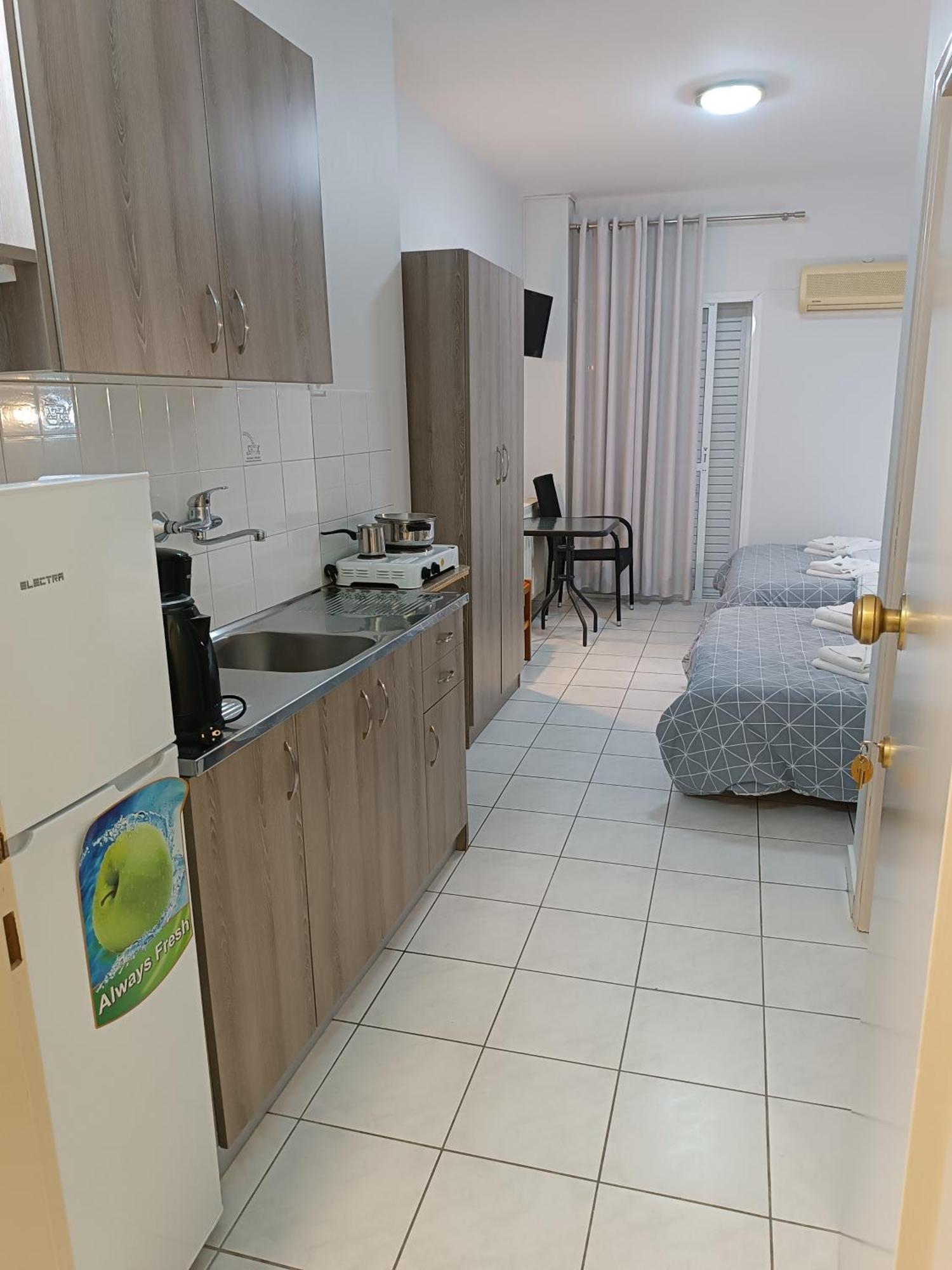 Rooms Anastasia Paralia Exterior photo